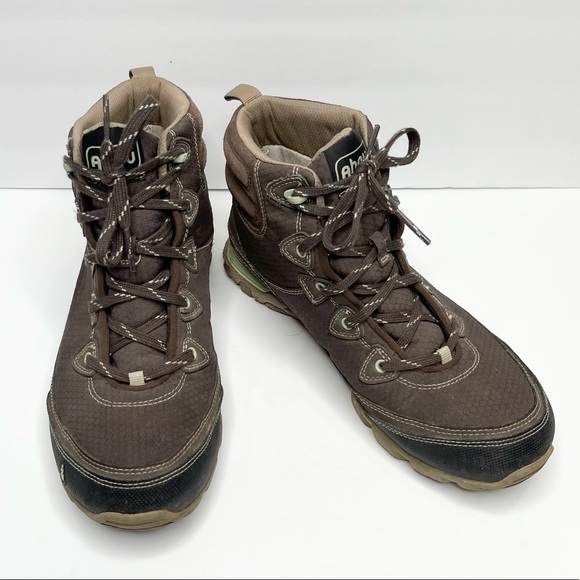 Ahnu Shoes - Ahnu Hiking Boots Size 9.5